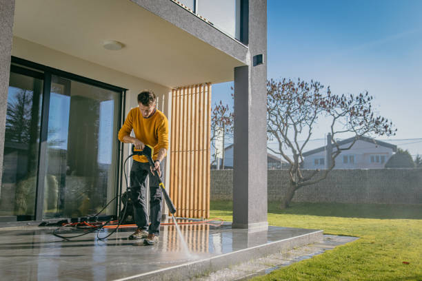 Best Animal Enclosure Cleaning  in St Augustine Beach, FL
